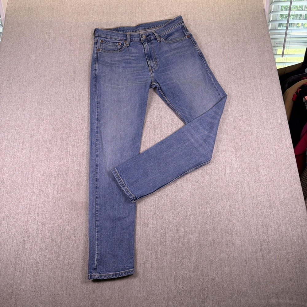 Levis Jeans Mens 32x32 Taper Leg Medium Wash Stretch Causal Workwear Utility
